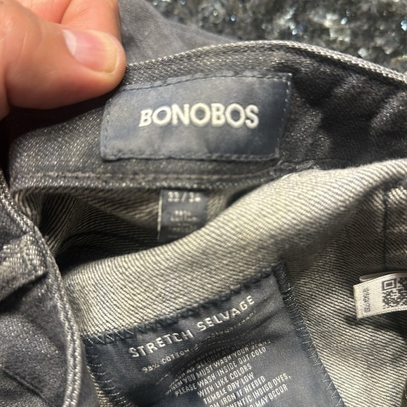 33x34 - Picture 4 of 4